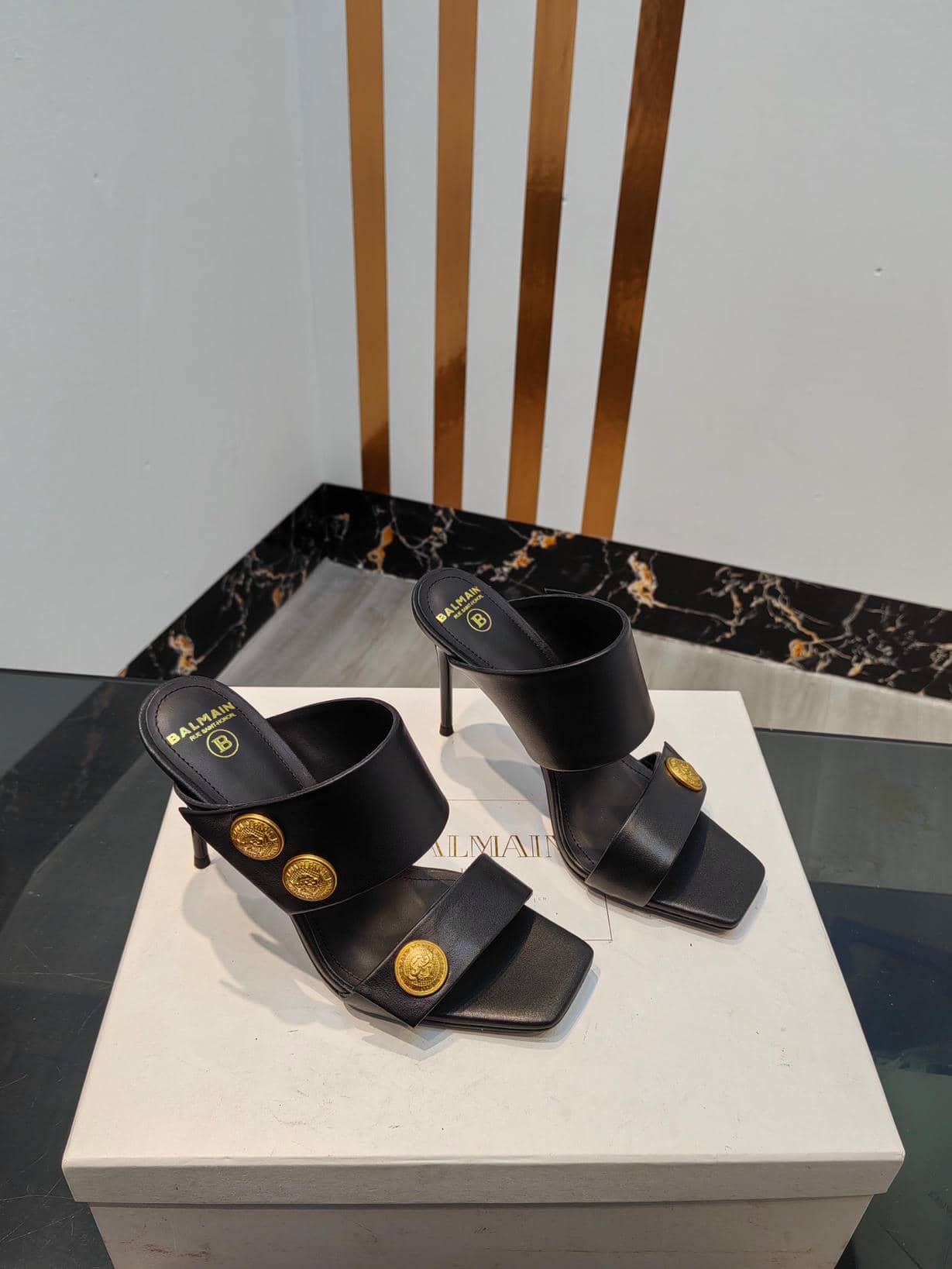 Balmain Heel 29